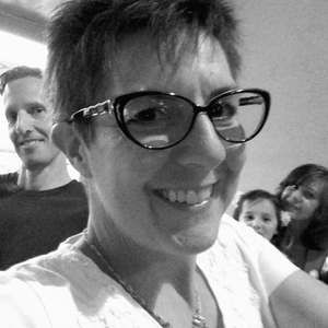 Meet your Posher, Paula